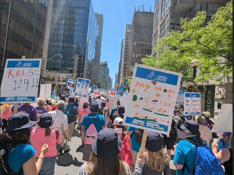 OPSEU workers at a picket in the city